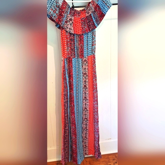 Xhilaration Red & Blue Patchwork Maxi Dress Size Small Very Good Condition - Picture 2 of 3
